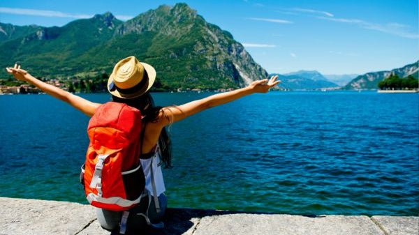 Clean Getaway Tips | Travel Sustainably with Neuma